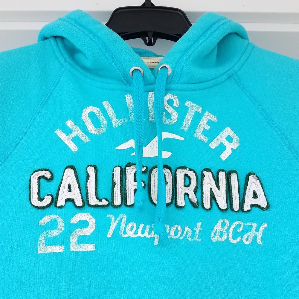 Hollister Hooded Sweatshirt - Picture 3 of 5